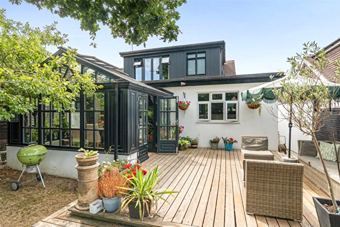 4 Bedroom Bungalow For Sale In Chesham Avenue, Petts Wood, Orpington, BR5