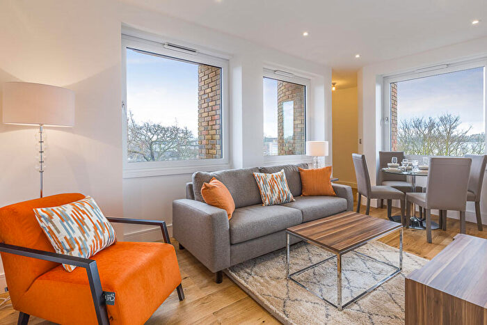 1 Bedroom Flat To Rent In Riverdale House, Lewisham, SE13