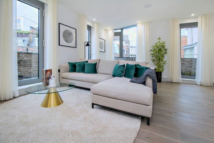 2 Bedroom Flat To Rent In Aviary House, Wilfred Street, Victoria, SW1E