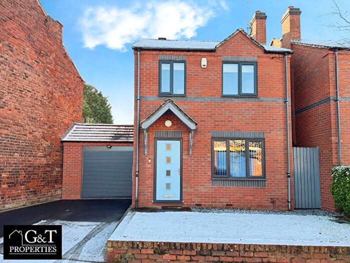 3 Bedroom Detached House For Sale In B Belmont Road, Stourbridge, DY9