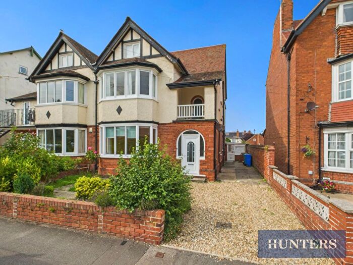 1 Bedroom Flat For Sale In Sands Lane, Bridlington, YO15