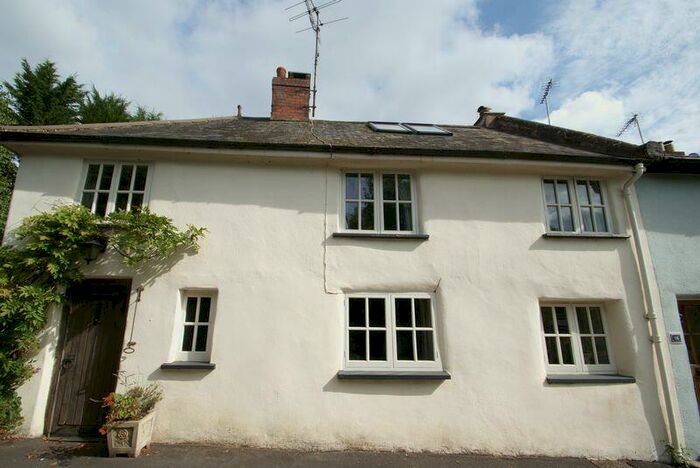 3 Bedroom Cottage To Rent In High Street, Kenton, EX6