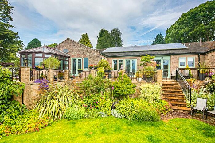 4 Bedroom Semi-Detached House For Sale In Rhinegold, Hollin House Lane, Loxley, S6