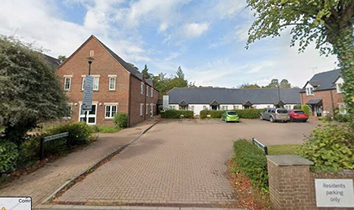 1 Bedroom Flat To Rent In Blands Court, Reading Road, Burghfield Common, Reading, RG7