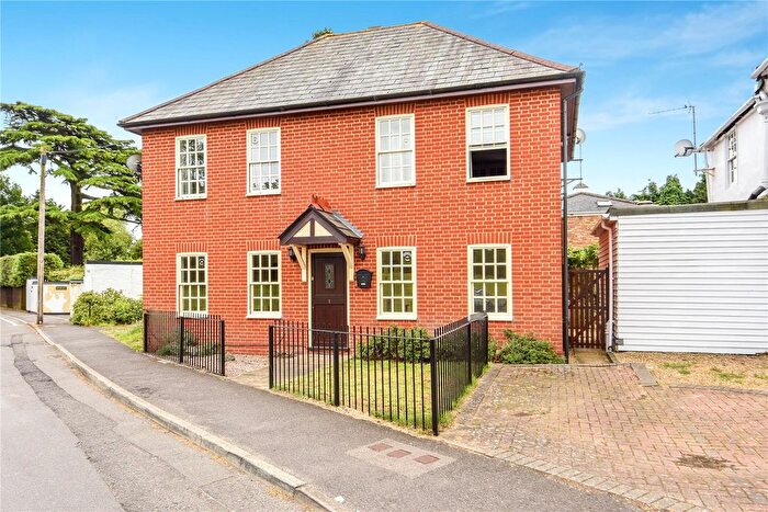 2 Bedroom Maisonette To Rent In The Carriages, Barley Mow Road, Englefield Green, Surrey, TW20