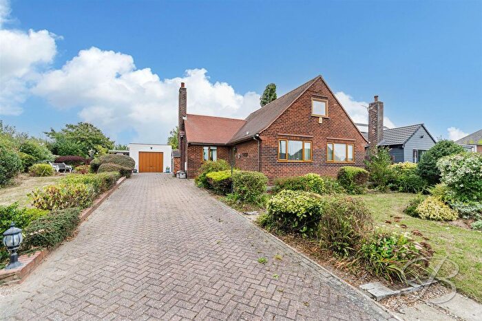 3 Bedroom Detached Bungalow For Sale In Shuttlewood Road, Bolsover, Chesterfield, S44
