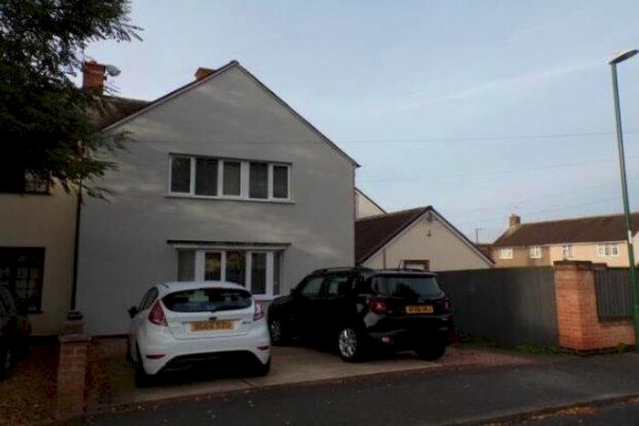 3 Bedroom Semi-Detached House To Rent In Killerton Green, Nottingham, NG11