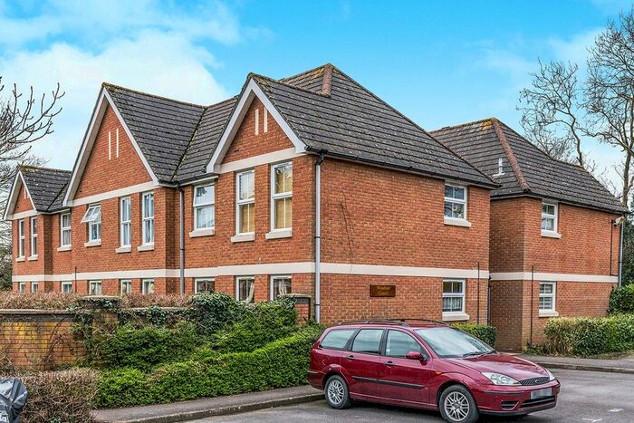 1 Bedroom Flat To Rent In Regents Park Road, Southampton, SO15