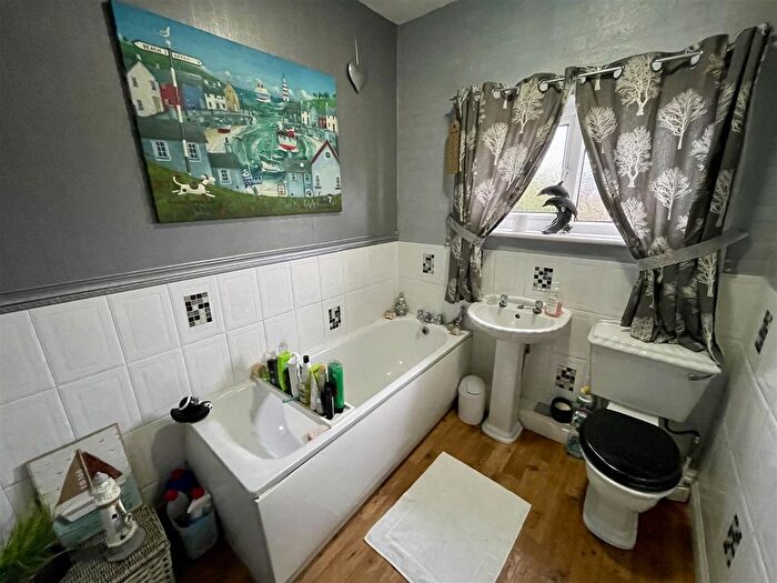 2 Bedroom Semi-Detached House For Sale In Geneva Road, Darlington, DL1