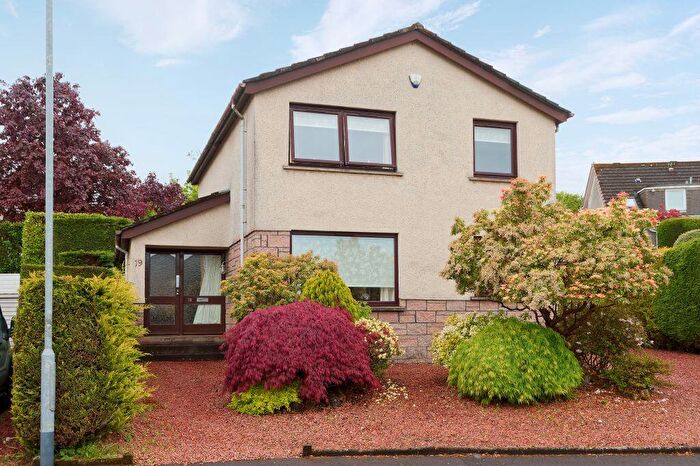 4 Bedroom Detached House For Sale In Thriplee Road, Bridge Of Weir, PA11