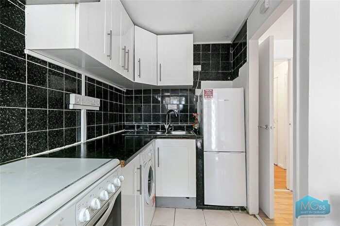 1 Bedroom Flat To Rent In Malden Road, Chalk Farm, London, NW5