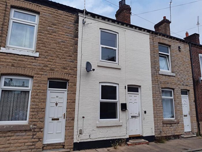 2 Bedroom Terraced House For Sale In Gaskell Street, Wakefield, WF2