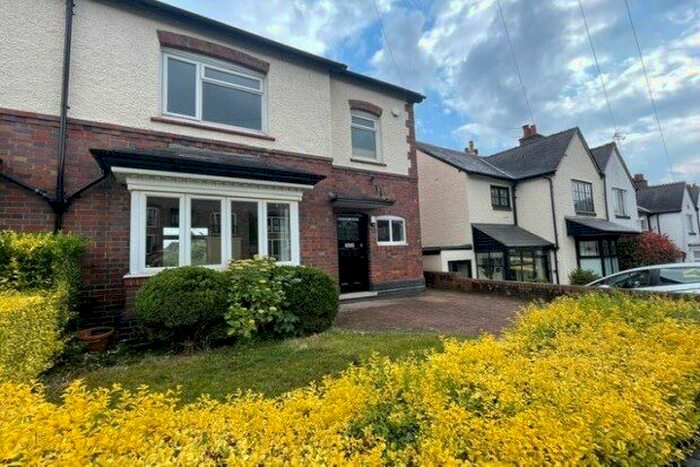 3 Bedroom Property To Rent In Orwell Road, Walsall, WS1