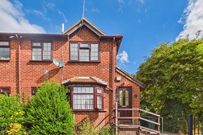 1 Bedroom Terraced House To Rent In Blackmans Close, Dartford, Kent, DA1
