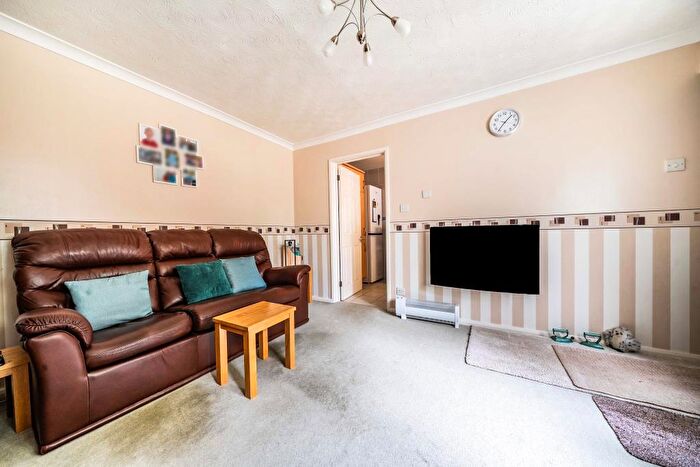 2 Bedroom End Of Terrace House For Sale In Basingstoke, Hampshire, RG21