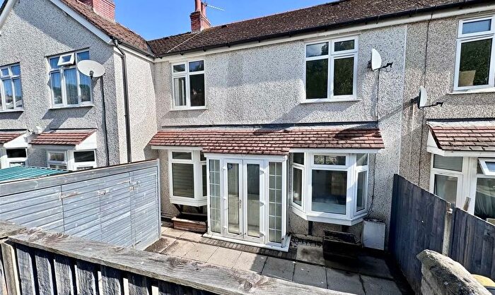 3 Bedroom Terraced House For Sale In Dundonald Road, Colwyn Bay, Conwy, LL29