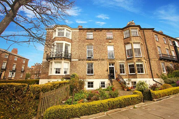 2 Bedroom Flat To Rent In Bath Terrace, Tynemouth, NE30