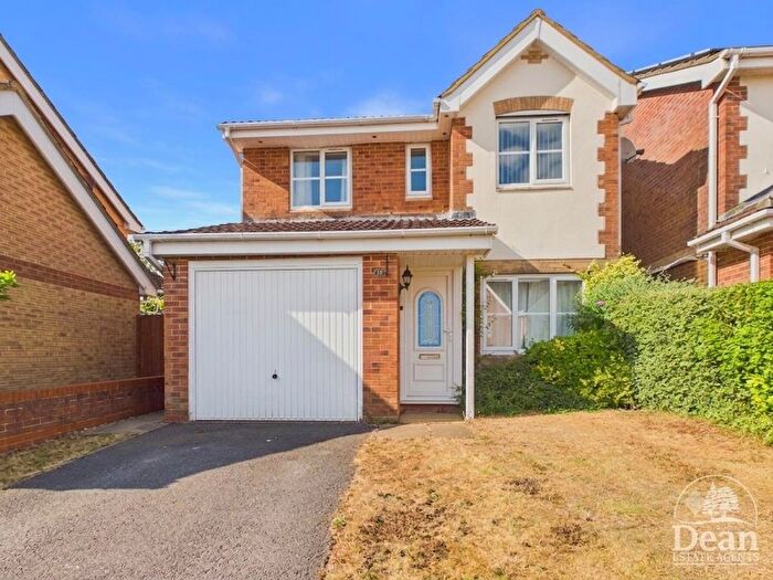3 Bedroom Detached House For Sale In Juno Drive, Lydney, GL15