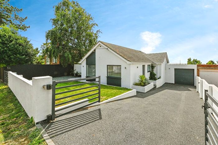 4 Bedroom Bungalow For Sale In Alexandra Road, Hunstanton, PE36