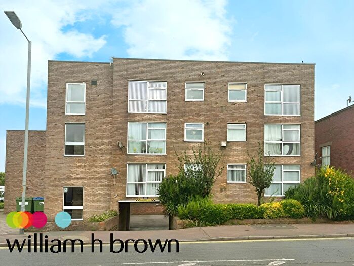 2 Bedroom Flat To Rent In Russell Court, Beach Station Road, Felixstowe, IP11