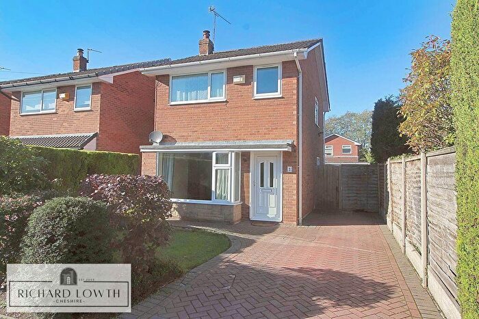 3 Bedroom Detached House To Rent In Bittern Close, Poynton, SK12