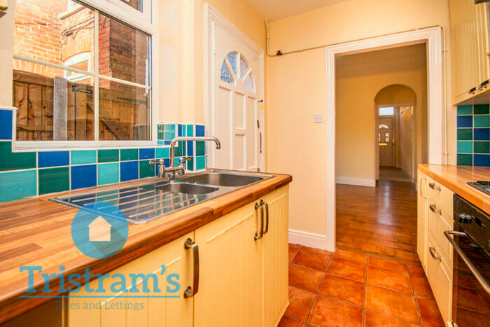 2 Bedroom End Of Terrace House To Rent In Duke Street, Arnold, NG5