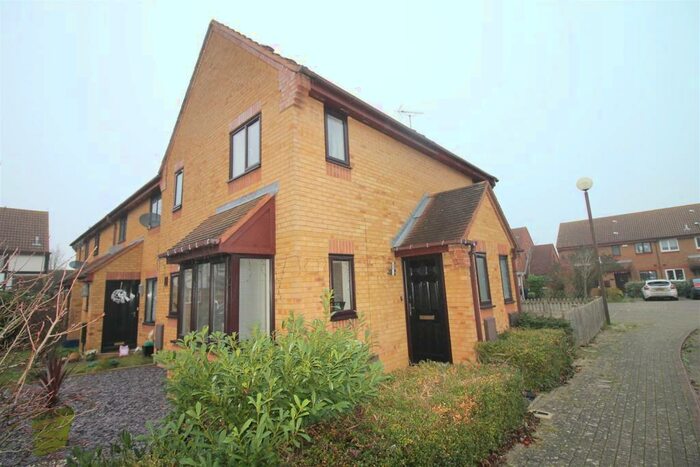 1 Bedroom Terraced House To Rent In Longhedge, Caldecotte, Milton Keynes, MK7