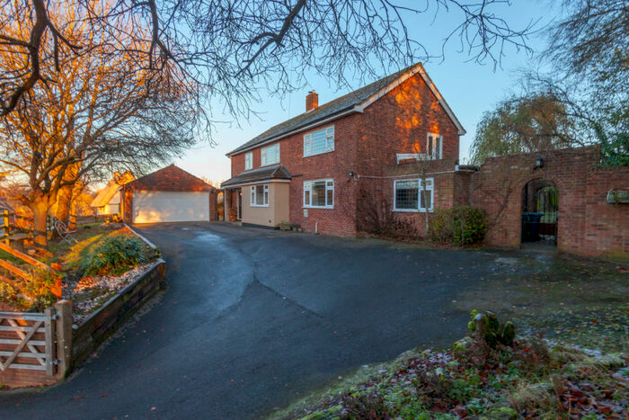 5 Bedroom Detached House For Sale In The Street, Grundisburgh Woodbridge, IP13