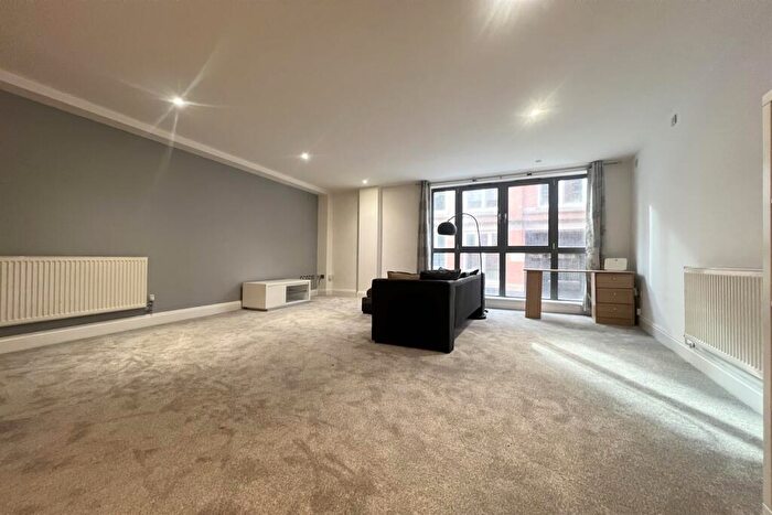 2 Bedroom Apartment To Rent In The Point, Plumptre Street, Lace Market, NG1