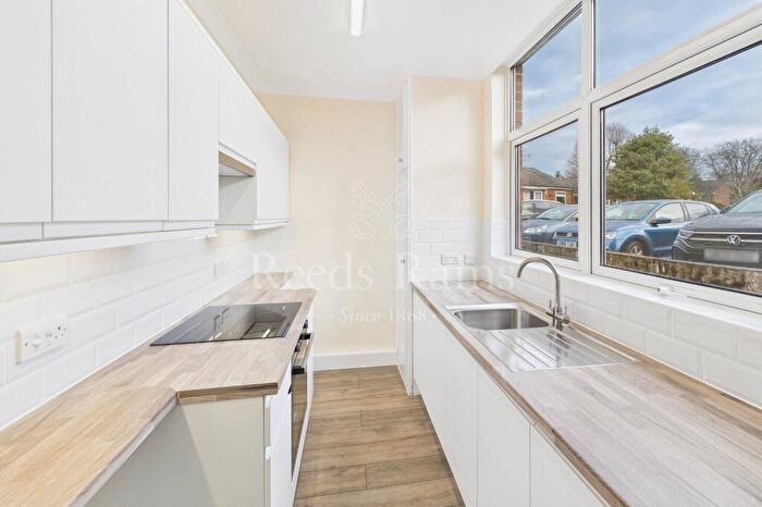 2 Bedroom Apartment To Rent In Gorringe Avenue, South Darenth, Dartford, Kent, DA4