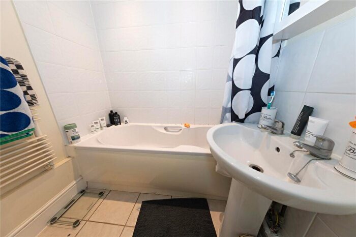 3 Bedroom Terraced House For Sale In Tickford Street, Newport Pagnell, Buckinghamshire, MK16