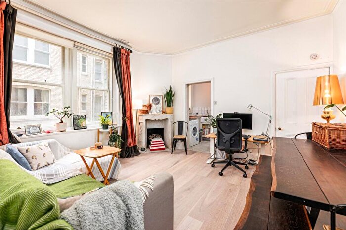 1 Bedroom Apartment For Sale In Prince Of Wales Drive, London, SW11