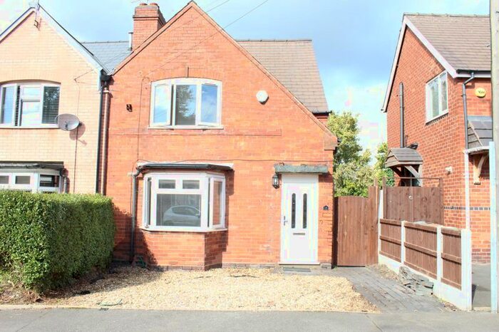 3 Bedroom Semi-Detached House To Rent In Marston Avenue, Darlaston, Wednesbury, WS10
