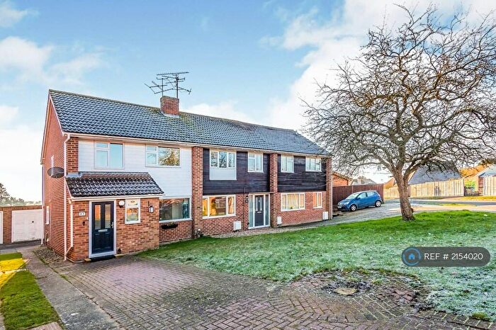 3 Bedroom Semi-Detached House To Rent In Hudson Road, Woodley, Reading, RG5