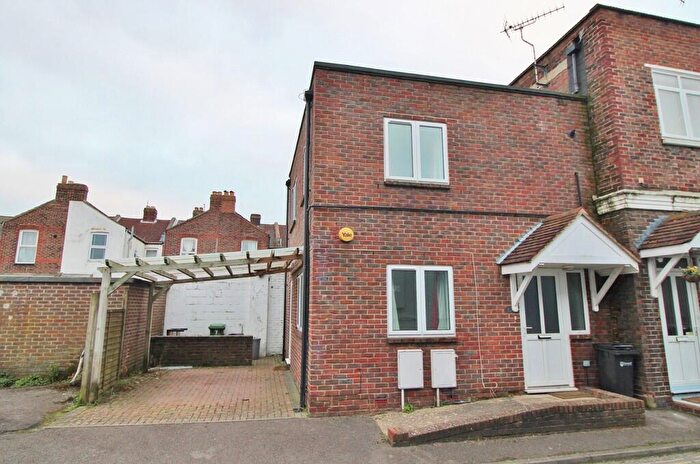 2 Bedroom End Of Terrace House For Sale In Festing Mews, Highland Road, Southsea, PO4