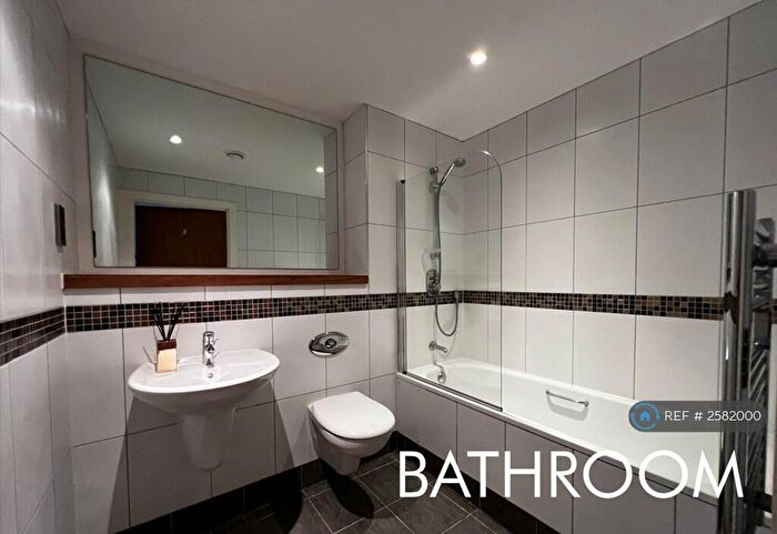 1 Bedroom Flat To Rent In Skyline, Leeds, LS9