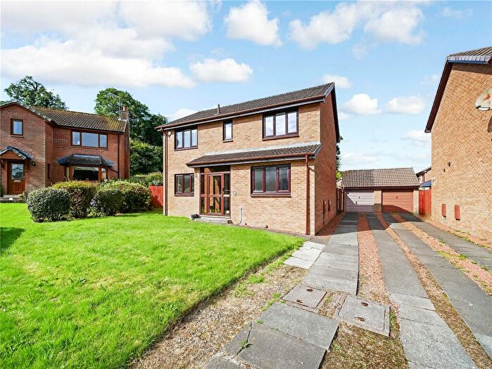 4 Bedroom Detached House For Sale In Inchmurrin Place, High Burnside, Glasgow, South Lanarkshire, G73