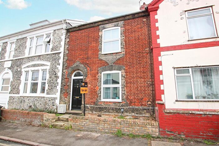 3 Bedroom Terraced House For Sale In Granby Street, Newmarket, CB8