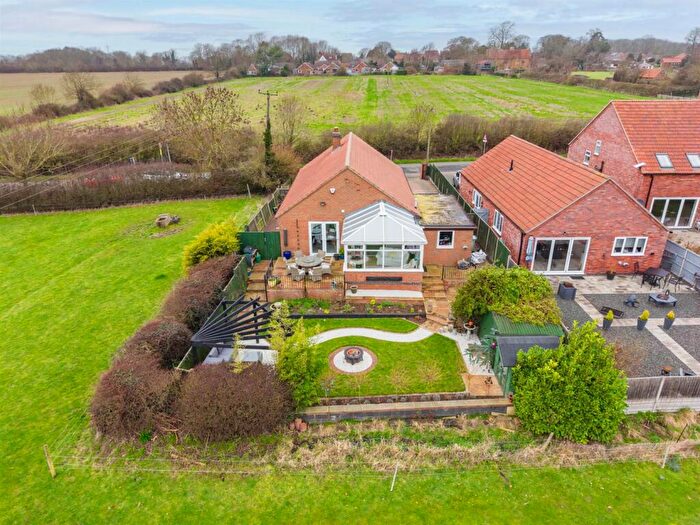 3 Bedroom Detached Bungalow For Sale In Sedgebrook Road, Allington, NG32