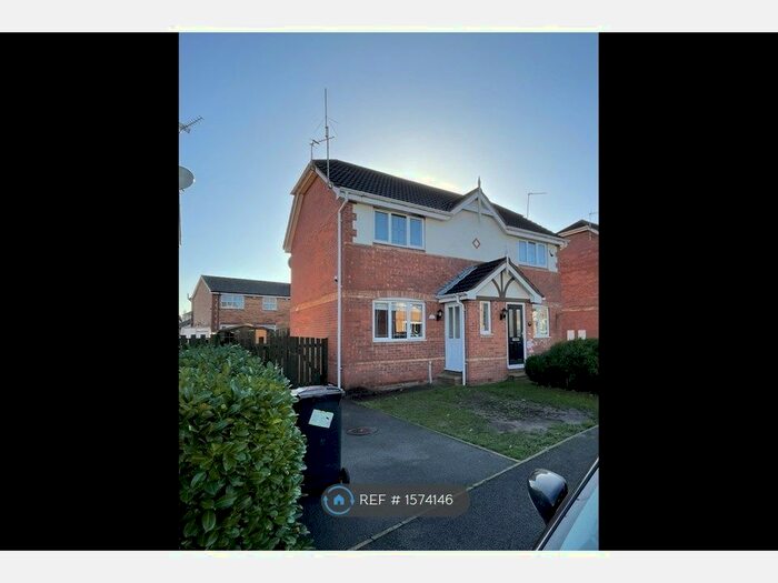 2 Bedroom Semi-Detached House To Rent In Harvest Close, Balby, Doncaster, DN4