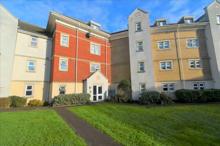 2 Bedroom Apartment To Rent In Crawford Avenue, Dartford, DA1