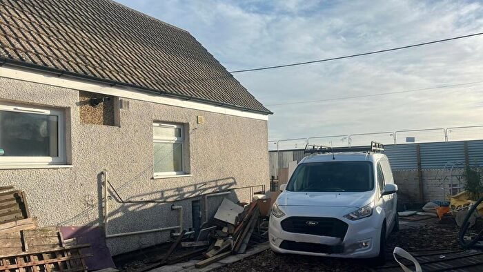 2 Bedroom Detached Bungalow For Sale In Beach Way, Jaywick, Clacton-On-Sea, CO15