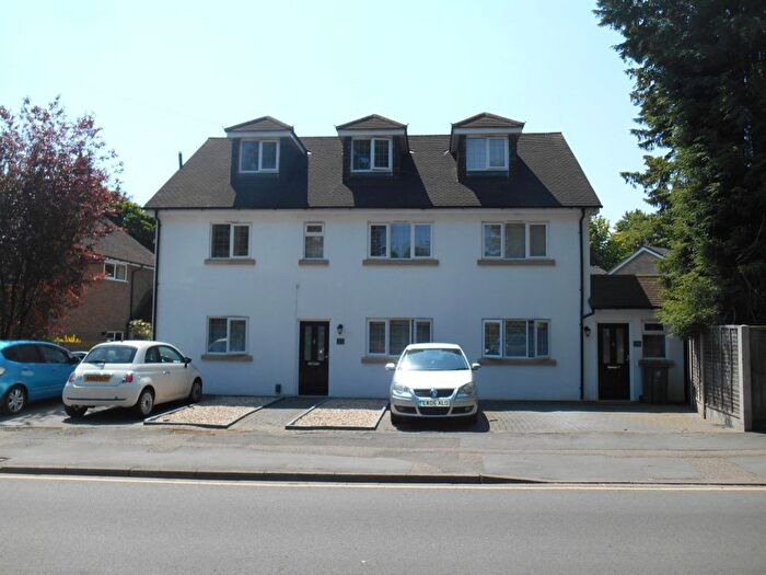 1 Bedroom Maisonette To Rent In Church Road, Watford, WD17