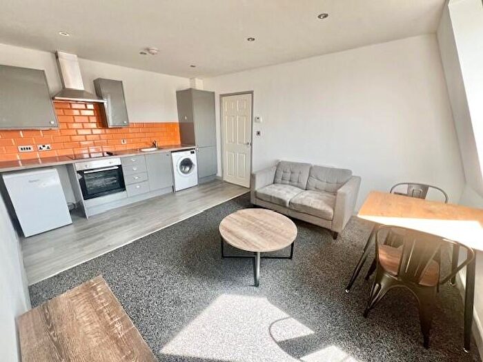 1 Bedroom Apartment To Rent In Halifax House, Blackwall, Halifax, HX1