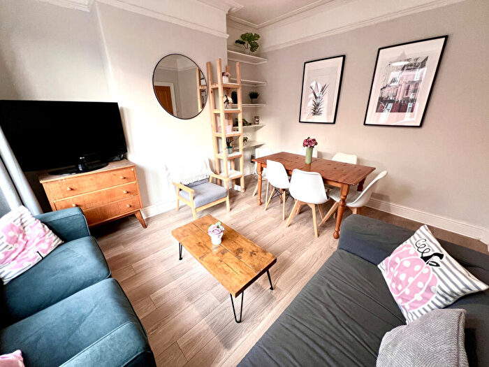 4 Bedroom Terraced House To Rent In Alderson Road, Liverpool, Merseyside, L15