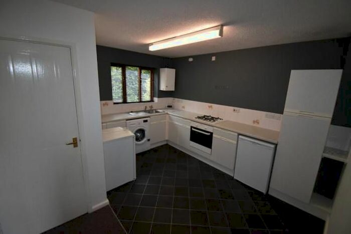 2 Bedroom Property To Rent In Fiskin Lane, Worcester City Centre, Worcester, WR4