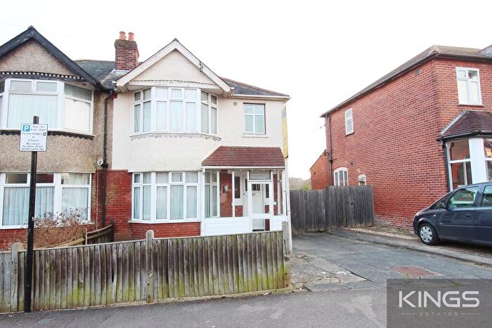 6 Bedroom Semi-Detached House To Rent In Kitchener Road, Southampton, SO17