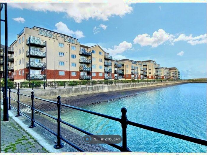 2 Bedroom Flat To Rent In Macquarie Quay, Eastbourne, BN23