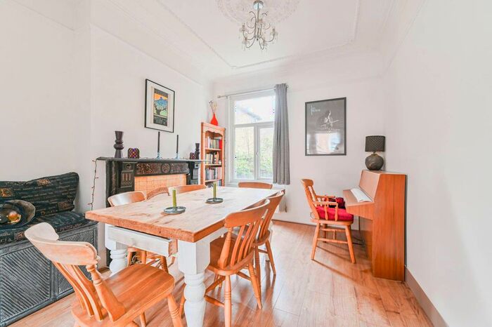 3 Bedroom Property To Rent In Priolo Road, Charlton, London, SE7