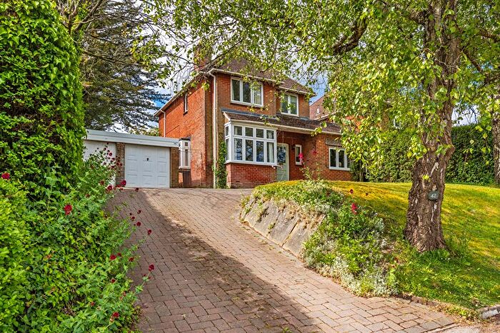 3 Bedroom Detached House For Sale In Stanmore Lane, Winchester, SO22